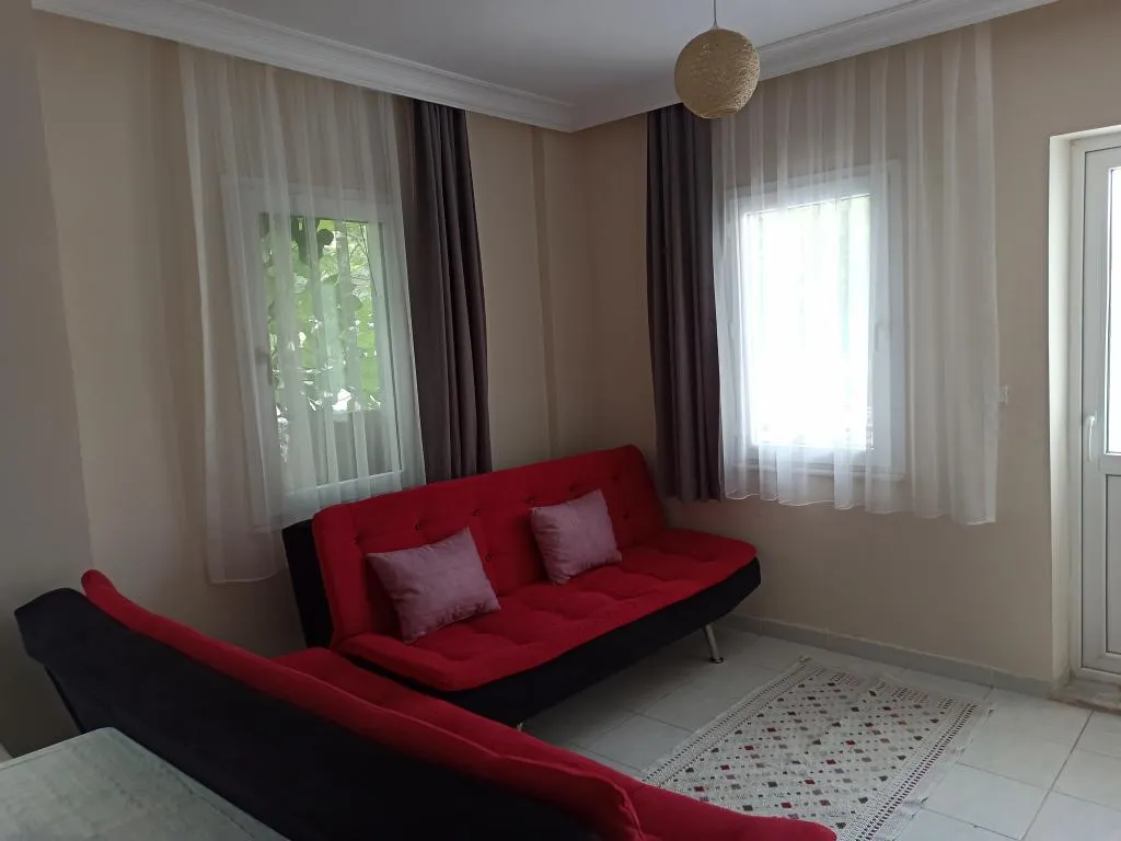 Suite,Bahçe Manzaralı