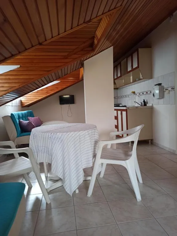 Suite,Dağ Manzaralı