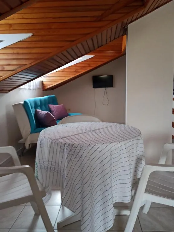 Suite,Dağ Manzaralı