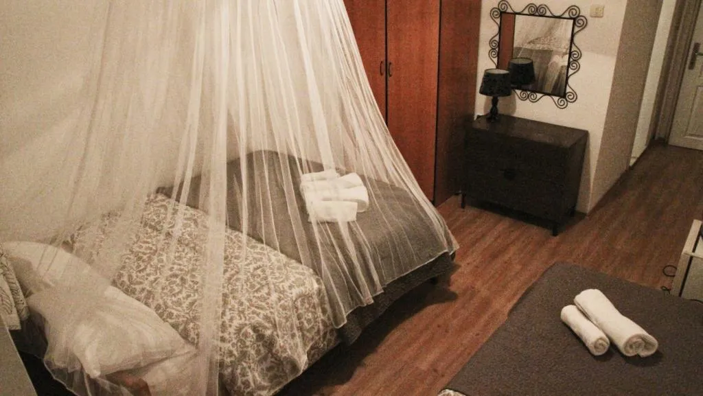 Standart Oda,Şehir Manzaralı