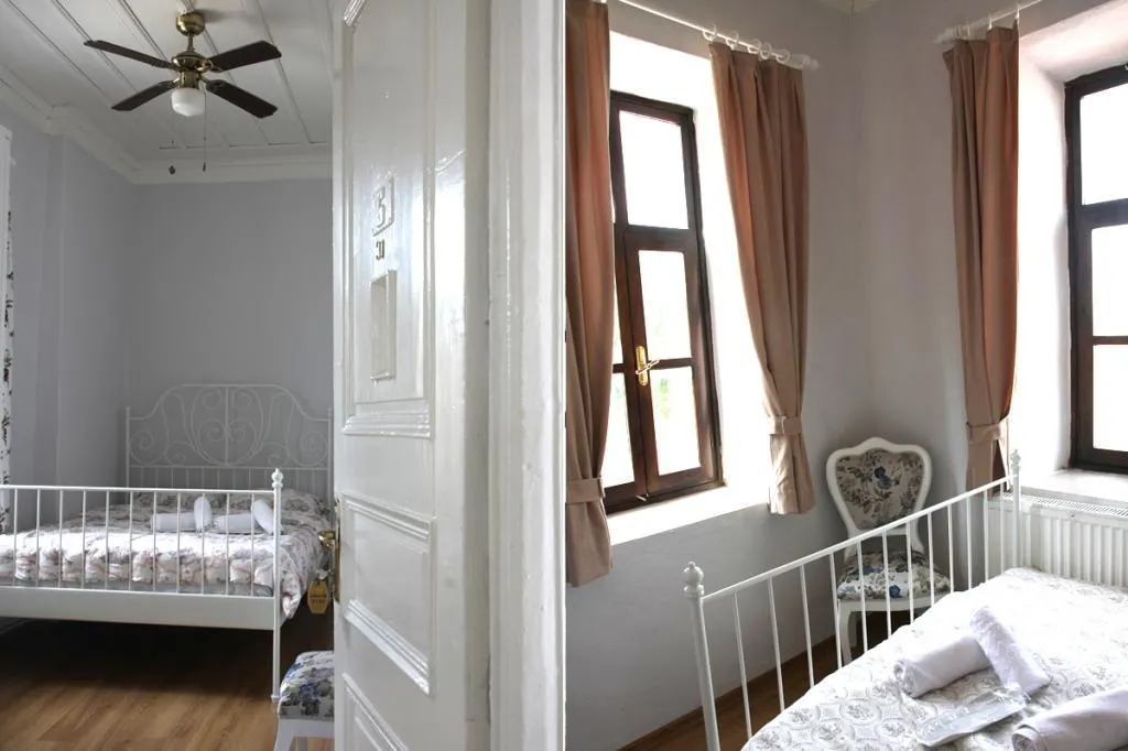 Ekonomik Oda,Şehir Manzaralı