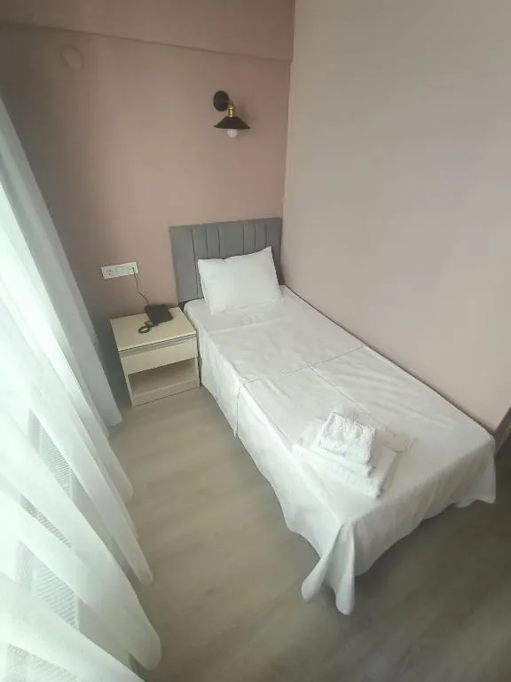 Single Room - Tek Kişilik Oda