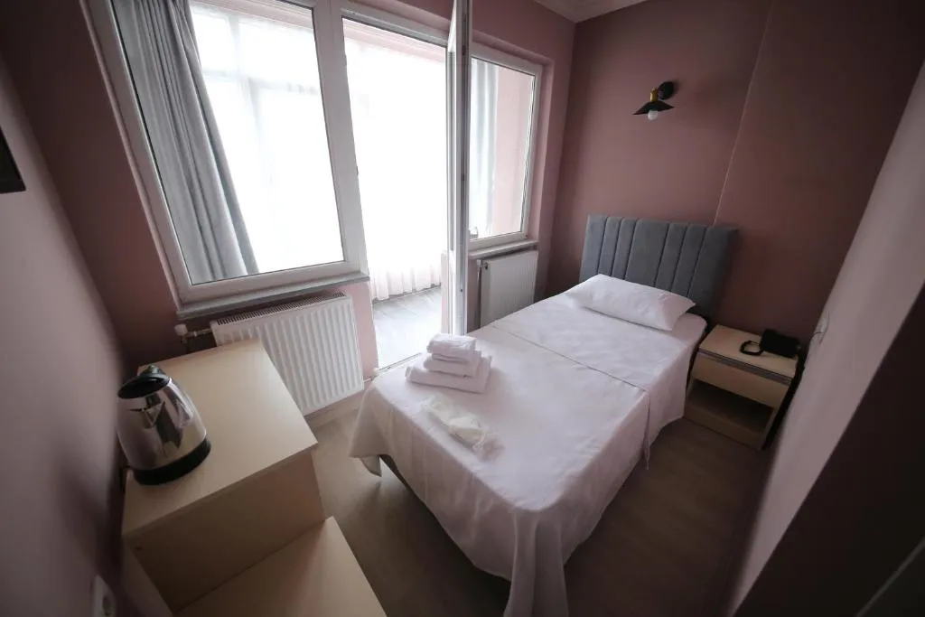 Single Room - Tek Kişilik Oda