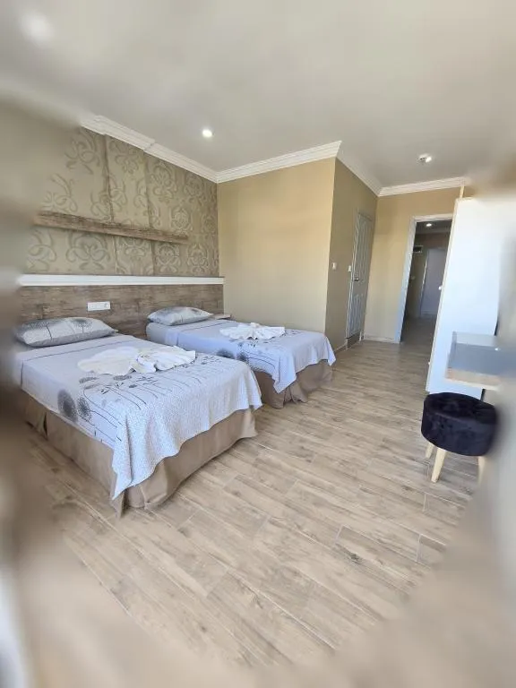 Ekonomik Aile Odası,Sokak Manzaralı,Balkonlu