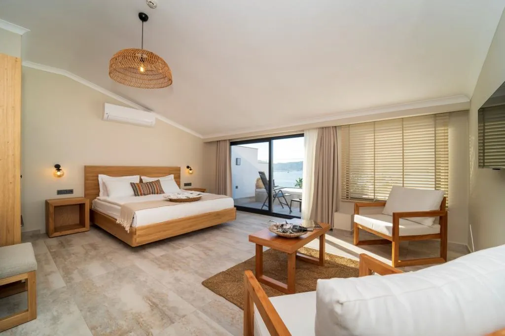 Jakuzili Deluxe Oda,Deniz Manzaralı,Jakuzili