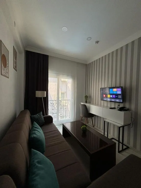 Suite Superior,Şehir Manzaralı,Fransız Balkonlu