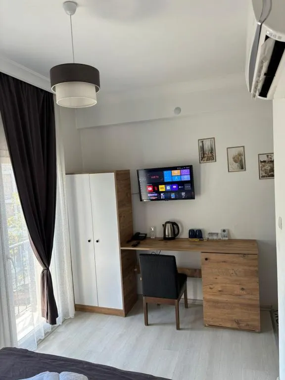 Standart Oda,Şehir Manzaralı,Fransız Balkonlu