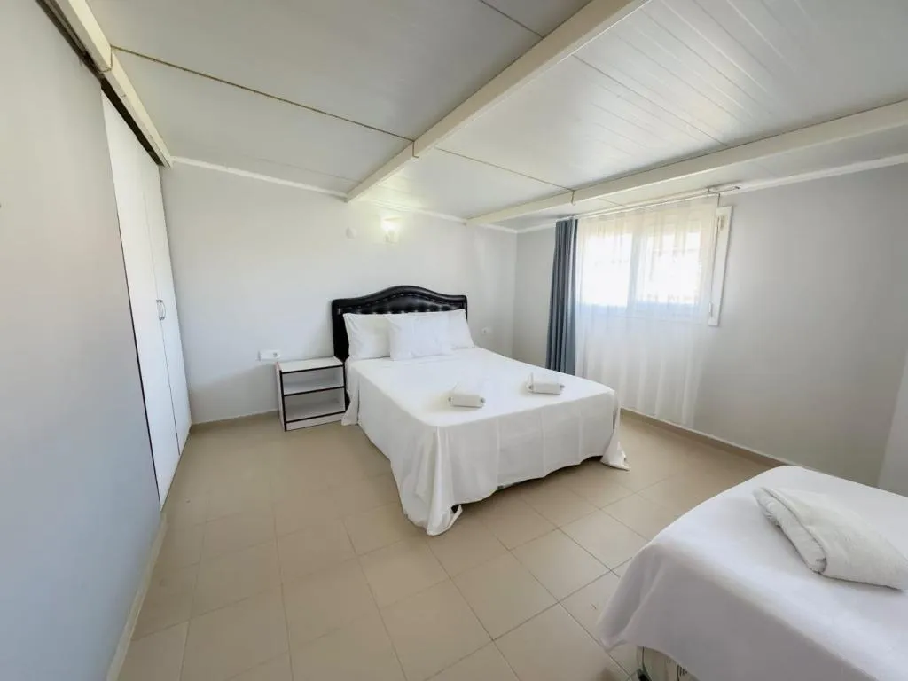 Studio Daire 1+1 Oda,Bahçe Manzaralı