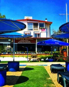 Bells Beach Otel Seferihisar
