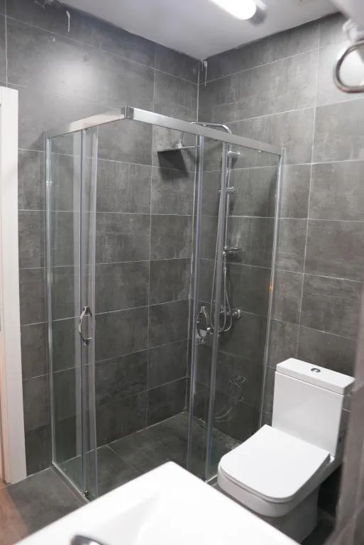Suite,Bahçe veya Sokak Manzaralı,Fransız Balkonlu