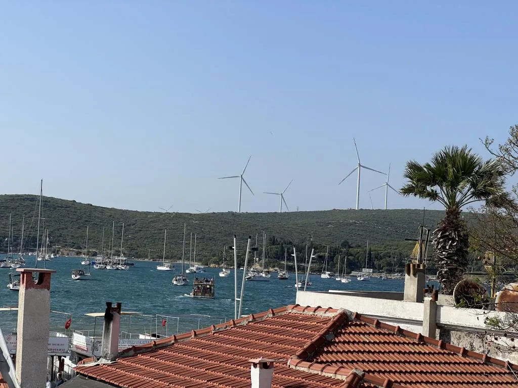 Standart Oda,Deniz Manzaralı,Jakuzili ve Teraslı