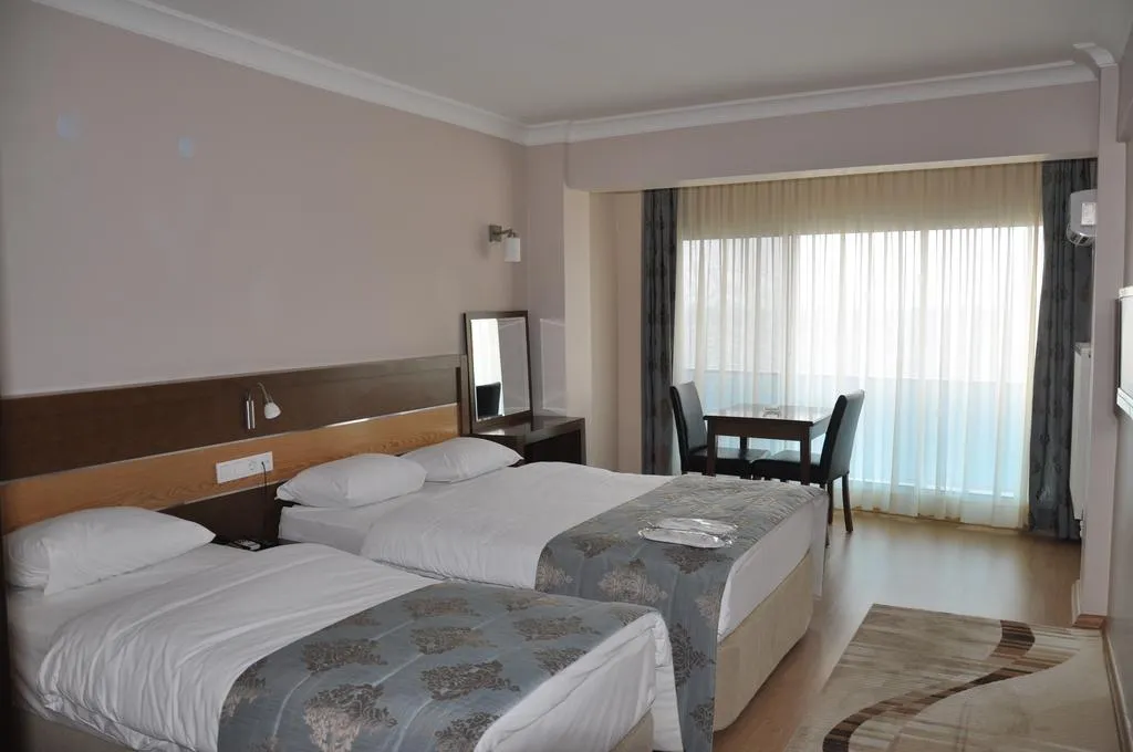 Üç Kişilik Oda,Şehir Manzaralı