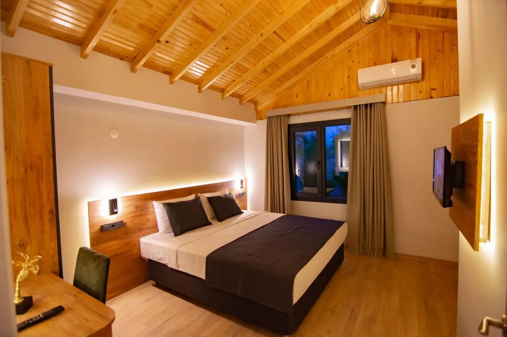 Suite Bungalow,Havuz Manzaralı,Klimalı