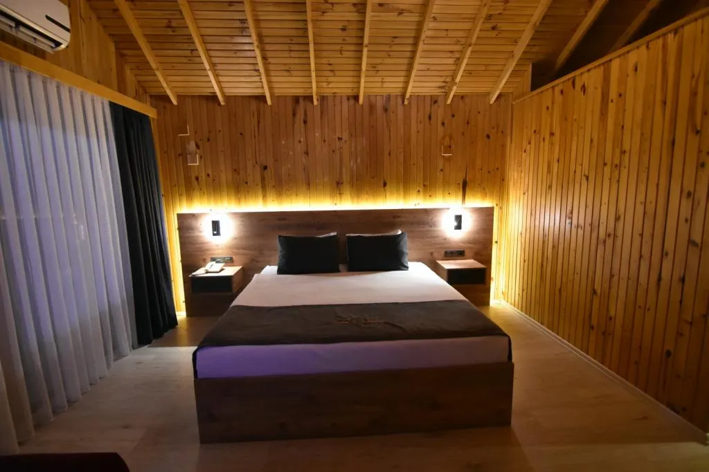 Bungalow,Havuz veya Bahçe Manzaralı,Balkonlu