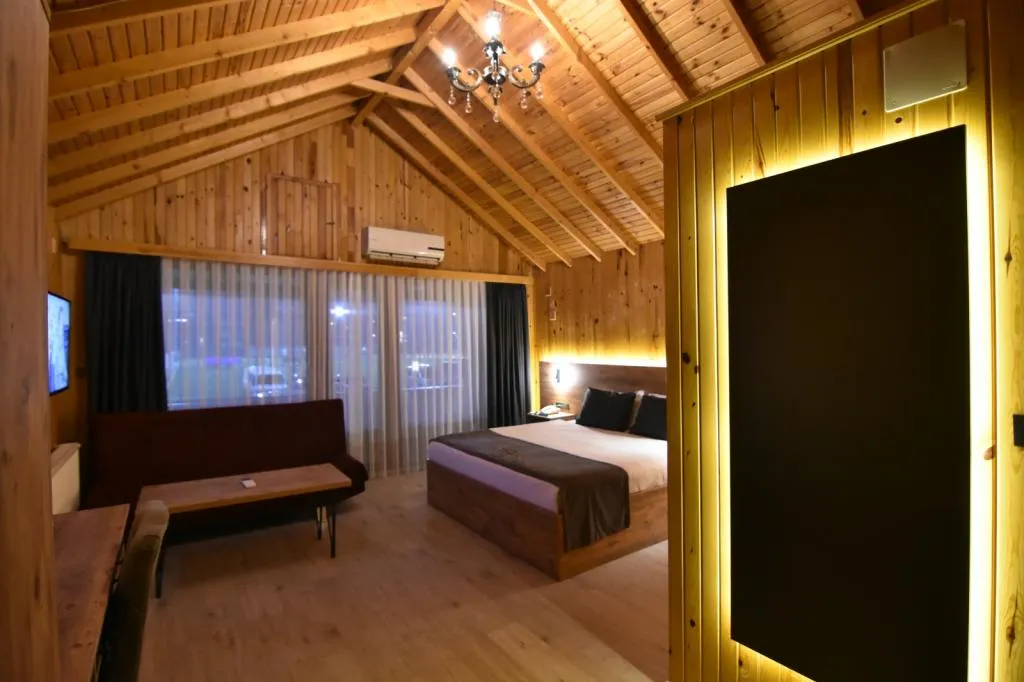 Bungalow,Havuz veya Bahçe Manzaralı,Balkonlu