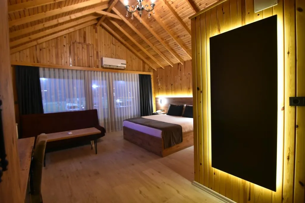 Bungalow,Havuz veya Bahçe Manzaralı,Balkonlu