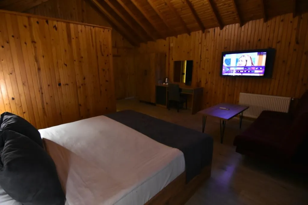 Bungalow,Havuz veya Bahçe Manzaralı,Balkonlu