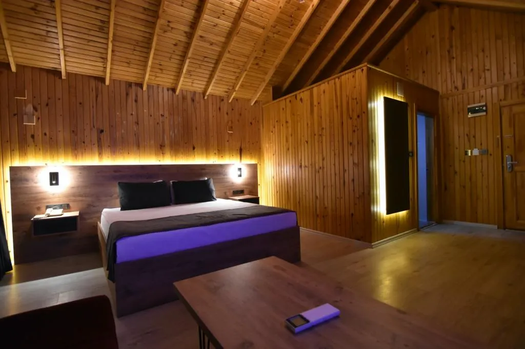 Bungalow,Havuz veya Bahçe Manzaralı,Balkonlu