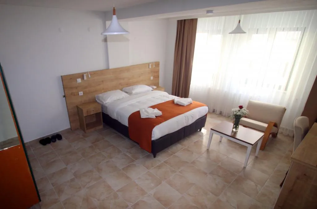 Standart Oda,Şehir veya Dağ Manzaralı,Klimalı