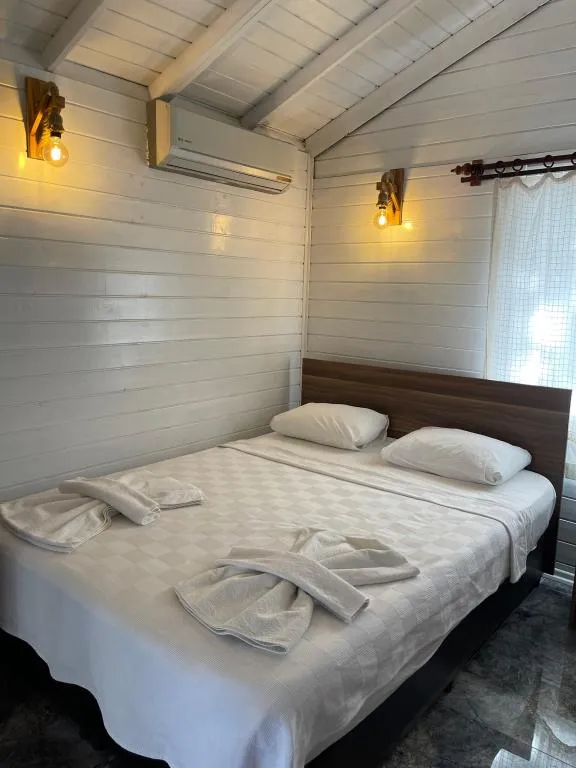 Bungalow 3 Kişilik Oda,Bahçe Manzaralı
