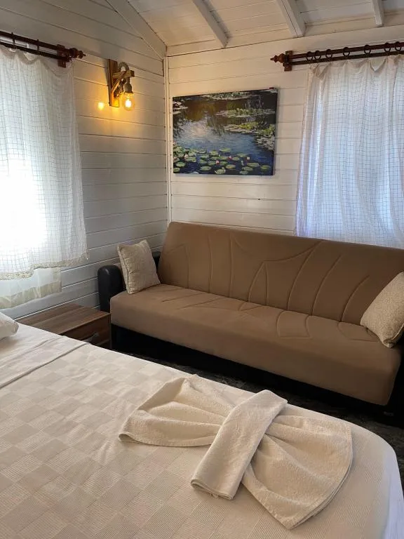 Bungalow 3 Kişilik Oda,Bahçe Manzaralı