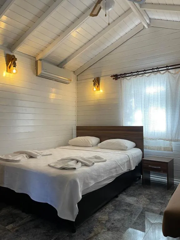 Bungalow 3 Kişilik Oda,Bahçe Manzaralı