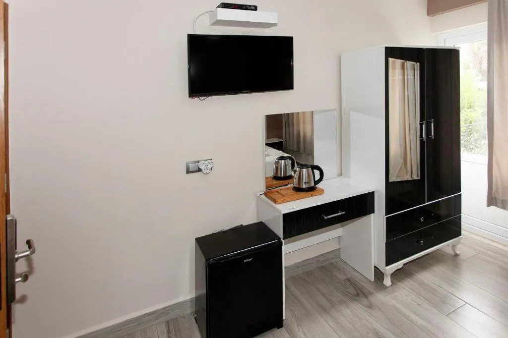 Standart Oda,Bahçe Manzaralı