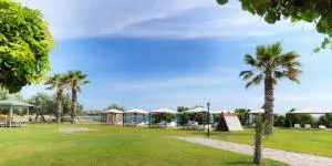 Çapraz Tatil Köyü