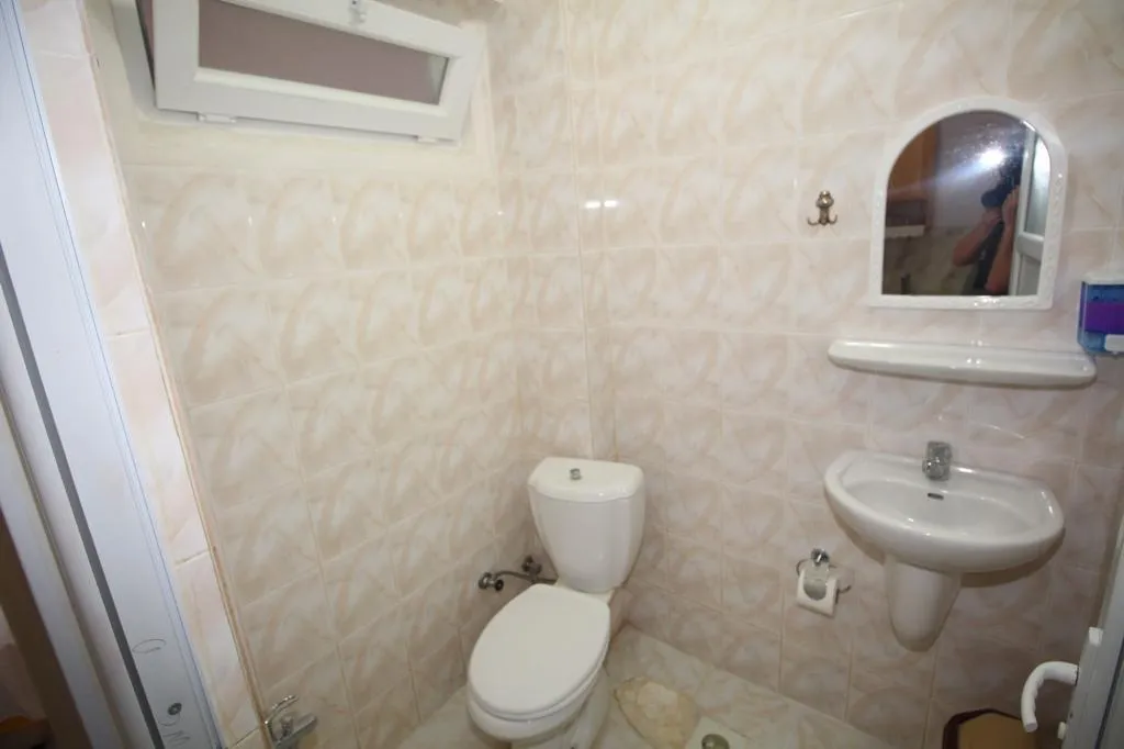 Apart Oda,Sokak Manzaralı,Balkonlu