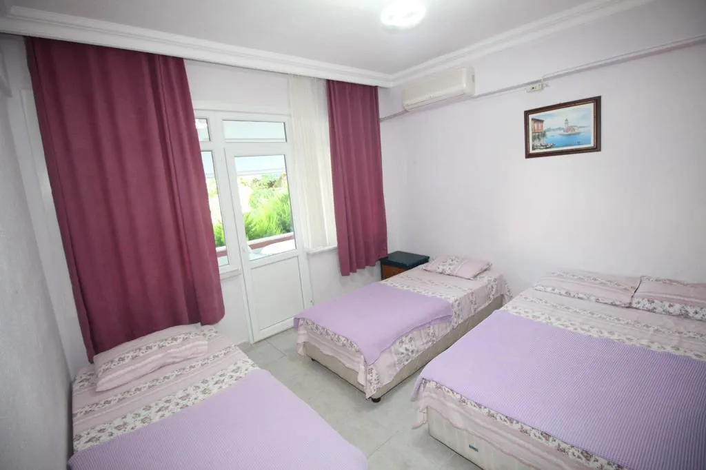 Apart Oda,Sokak Manzaralı,Balkonlu
