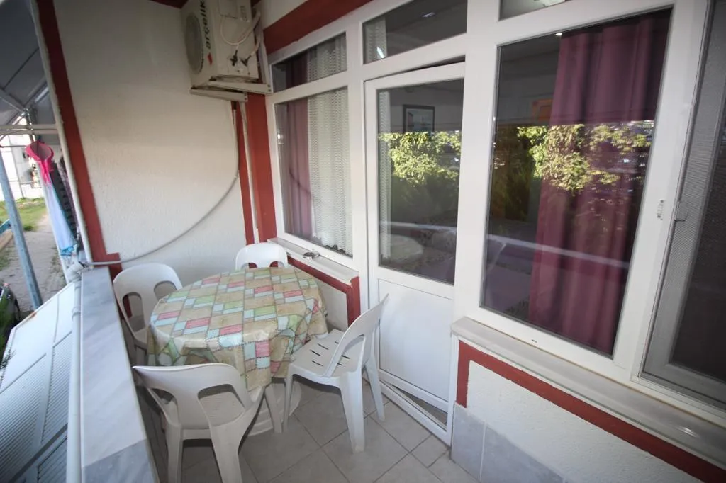 Apart Oda,Sokak Manzaralı,Balkonlu