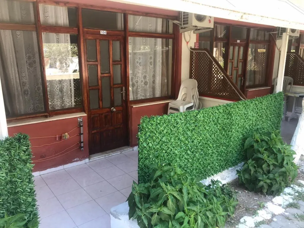 Apart Oda,Sokak Manzaralı,Verandalı