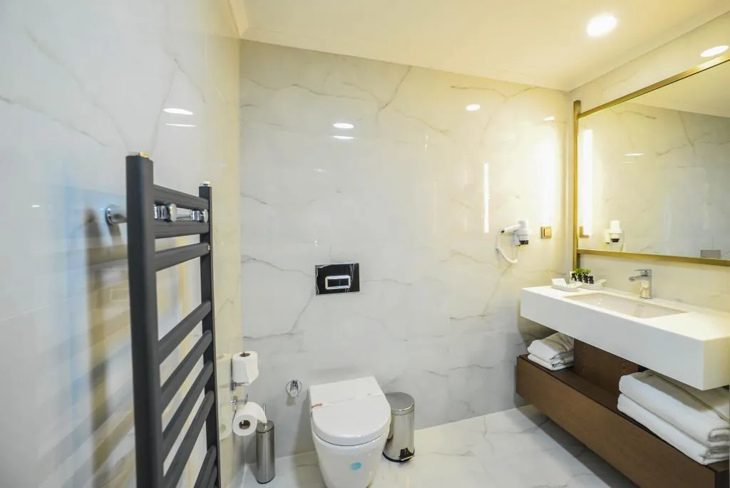 Suite,Sokak Manzaralı