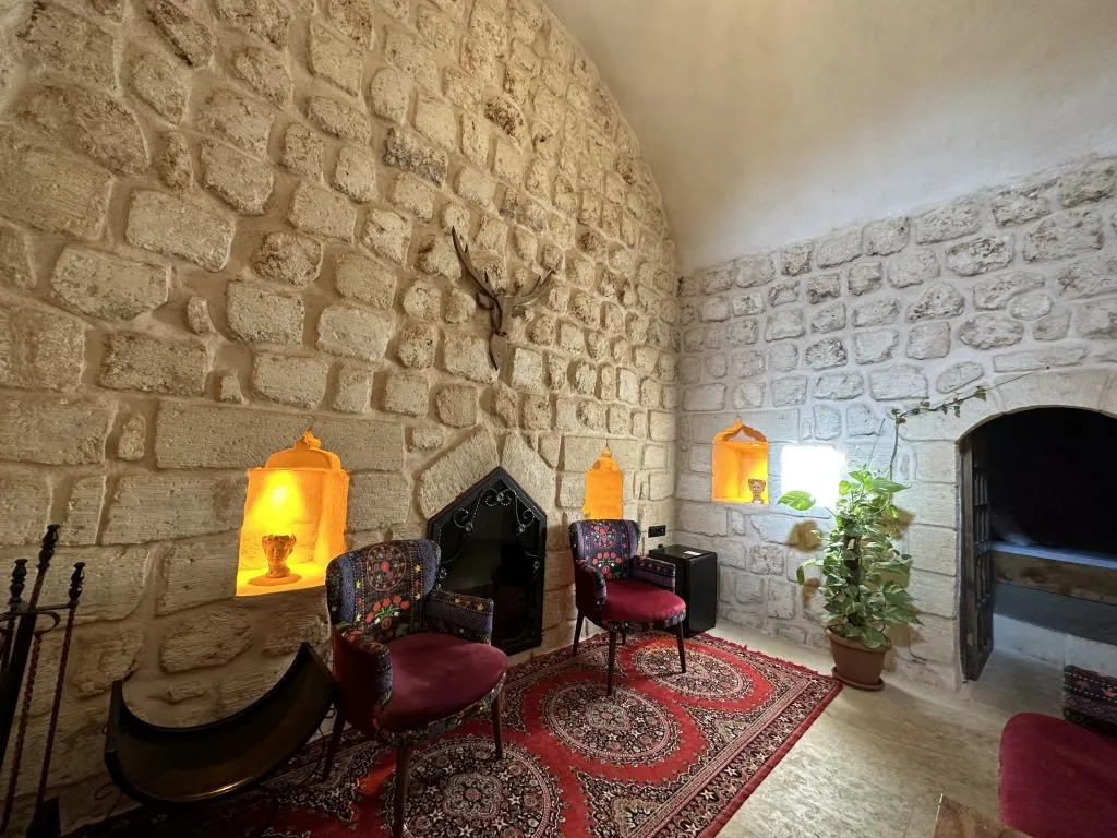 laleş