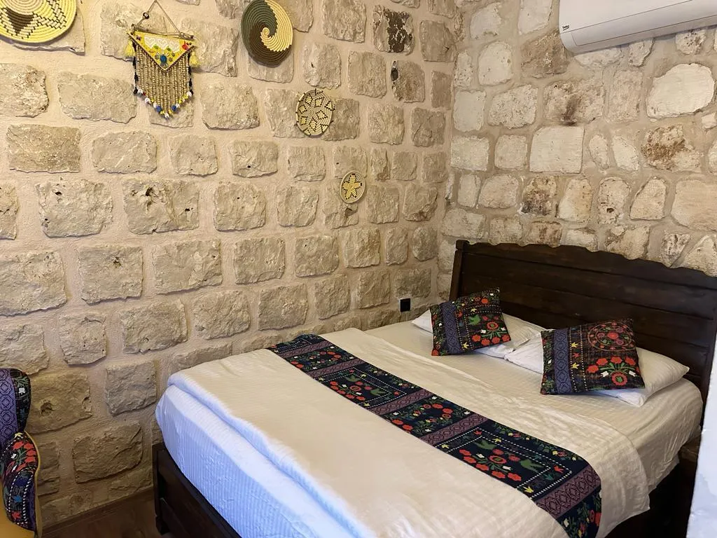 şahmeran