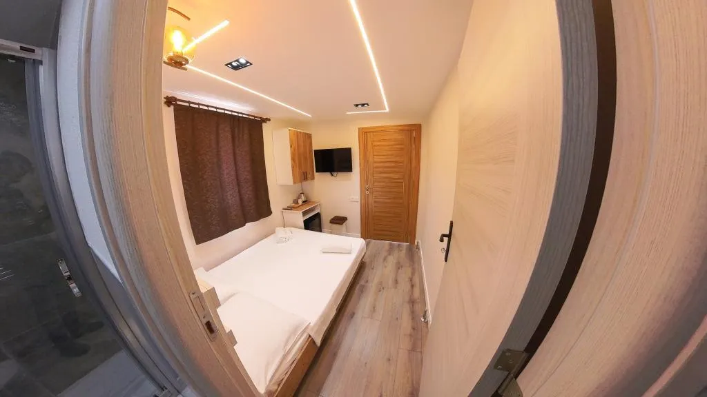 Standart Oda,Bahçe veya Sokak Manzaralı,Klimalı