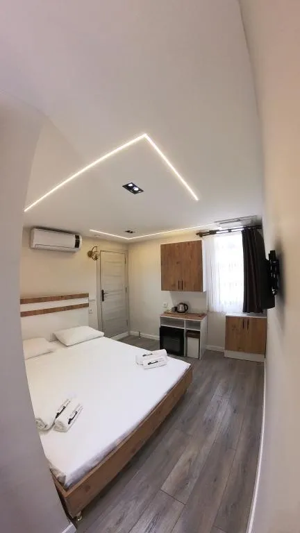 Standart Oda,Bahçe veya Sokak Manzaralı,Klimalı