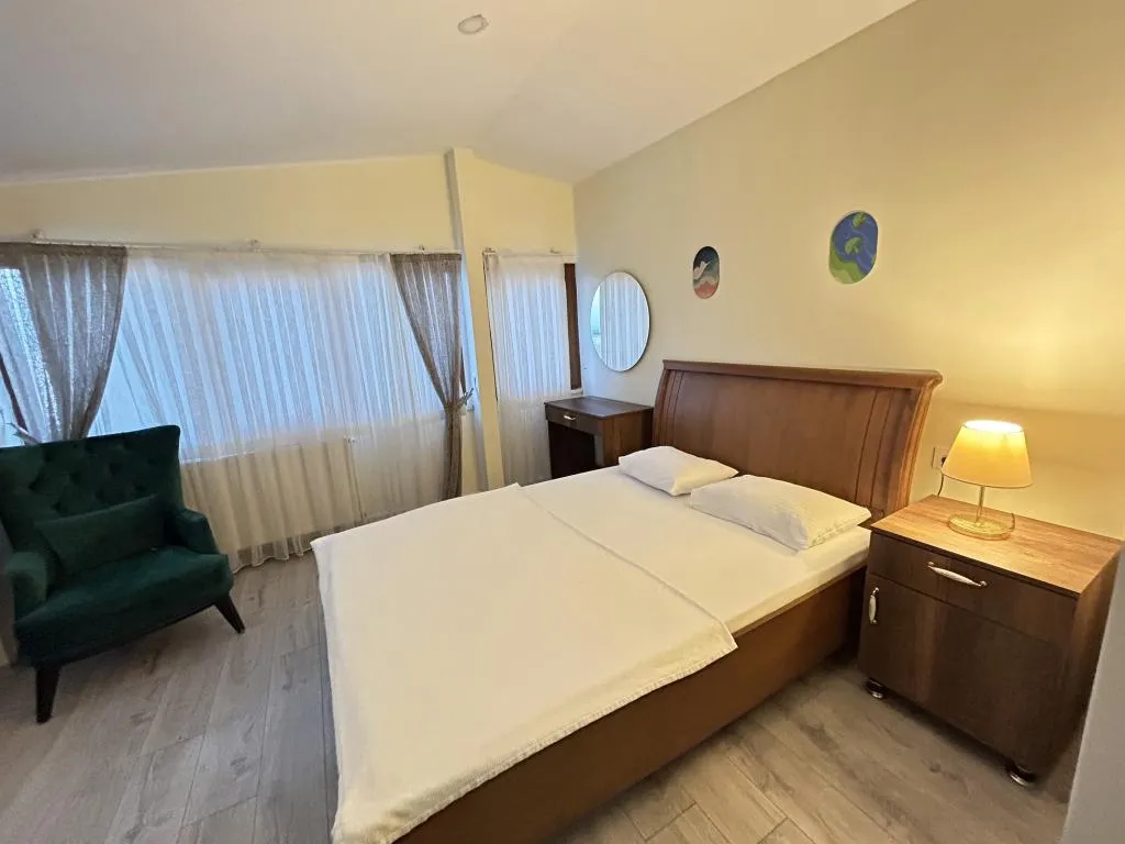 Deluxe Dublex Oda,Deniz ve Şehir Manzaralı,Klimalı