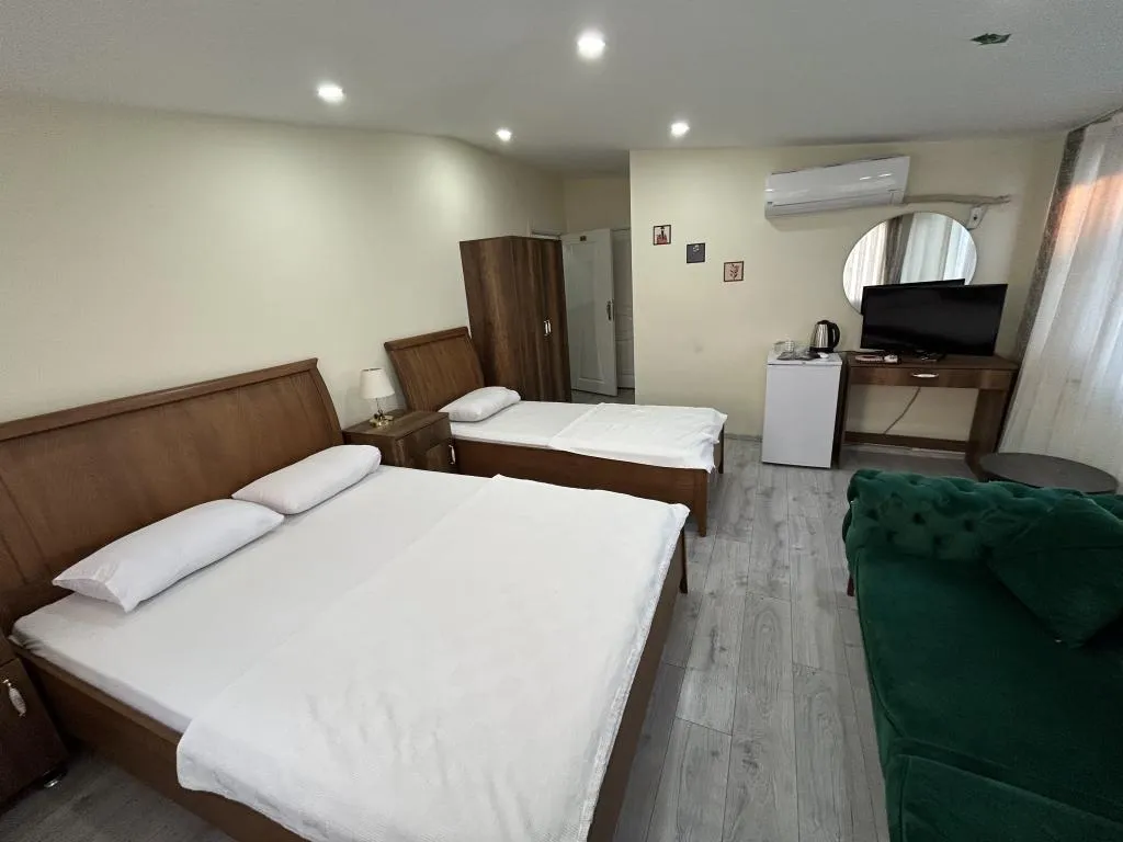 Adjoining Deluxe Family Room,Deniz ve Şehir Manzaralı,Klimalı