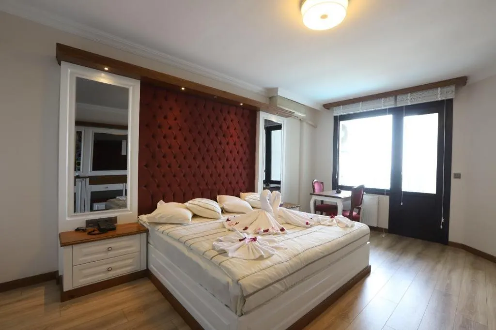 Deluxe Oda,Deniz Manzaralı,Balkonlu