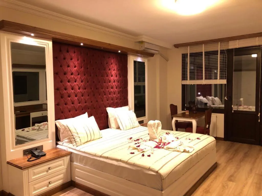 Deluxe Oda,Deniz Manzaralı,Balkonlu
