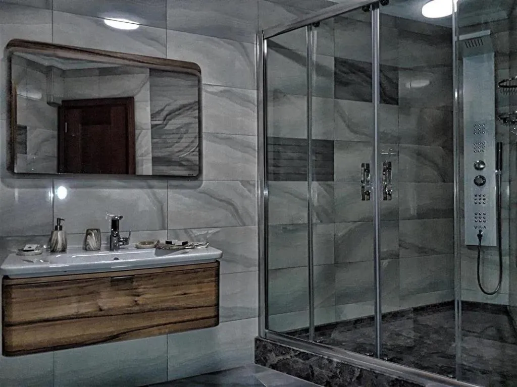Deluxe Oda,Deniz Manzaralı,Balkonlu