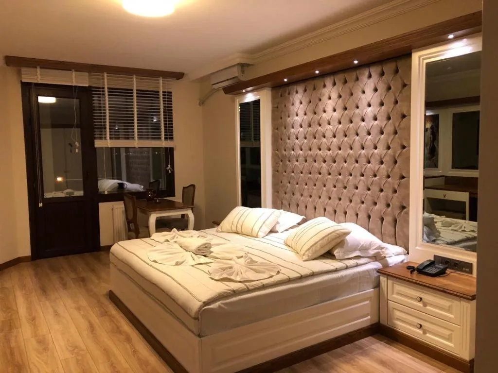 Deluxe Oda,Deniz Manzaralı,Balkonlu
