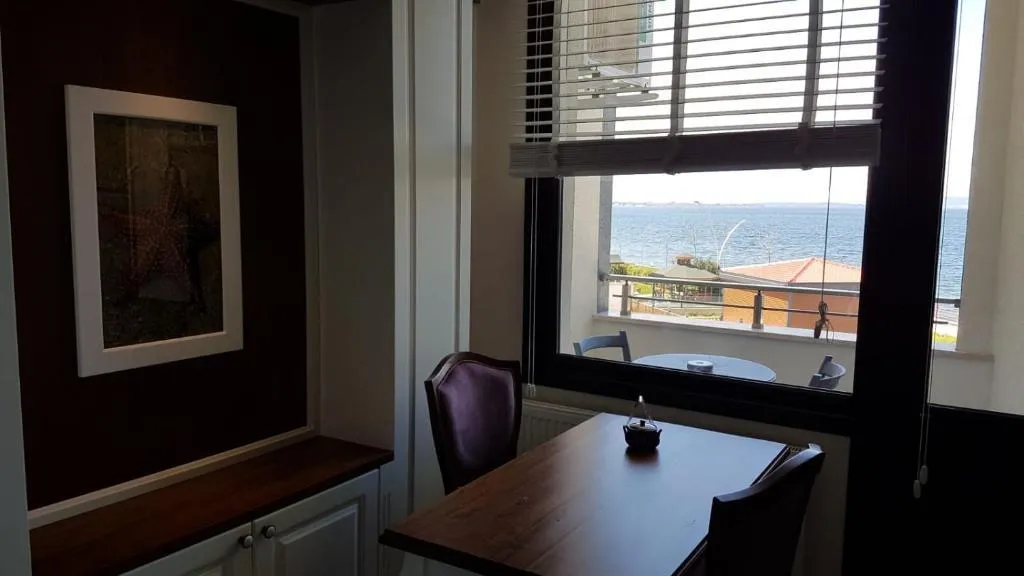 Deluxe Oda,Deniz ve Havuz Manzaralı,Balkonlu