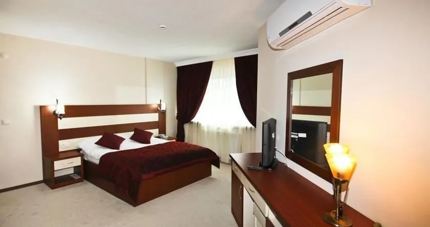 Standart Oda,Şehir Manzaralı