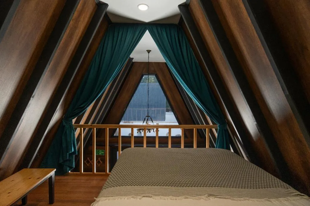 Özel Havuzlu Müstakil Bungalov