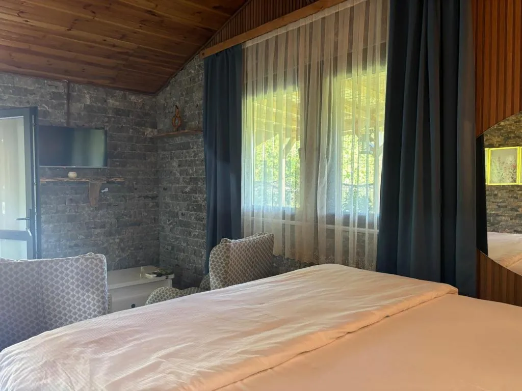 Papatya Oda,Bahçe Manzaralı,Giriş Katı