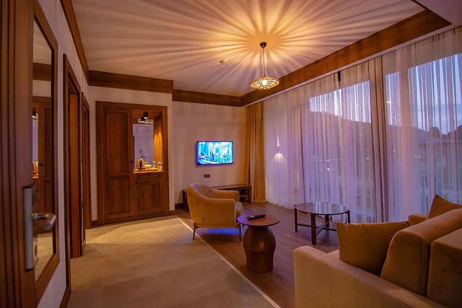 Suite,Dere Manzaralı,Özel Bahçeli
