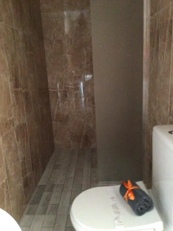 Bungalow,Bahçe Manzaralı,Balkonlu