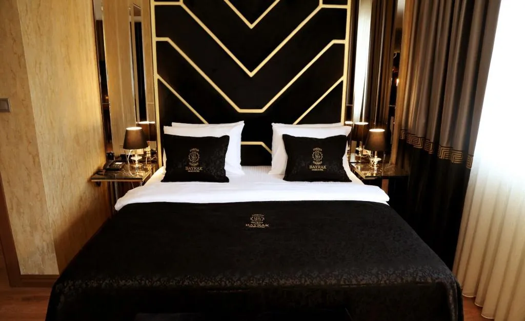Suite,Dağ Manzaralı